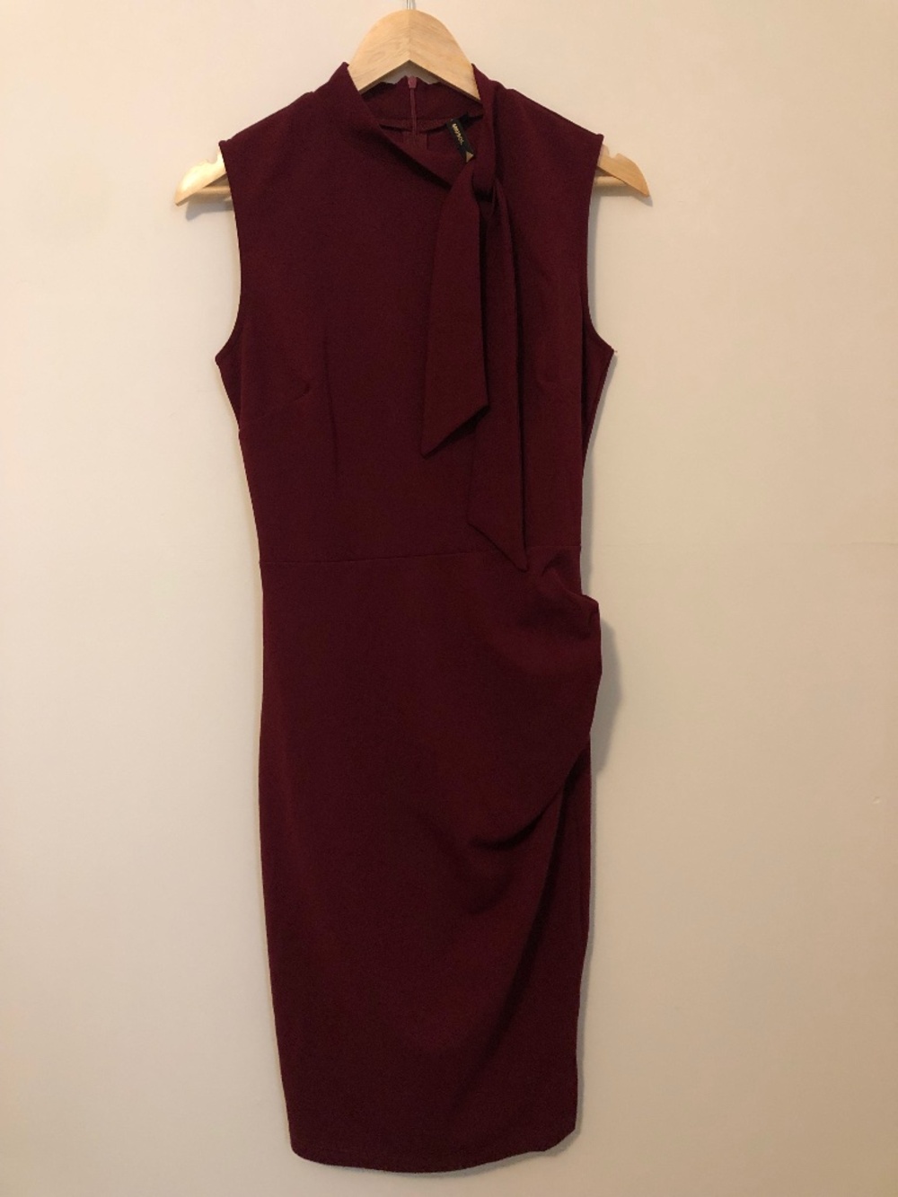 Miusol Burgundy Wine Tie-Neck Sleeveless A-Line Cocktail Dress - Medium (NWOT)